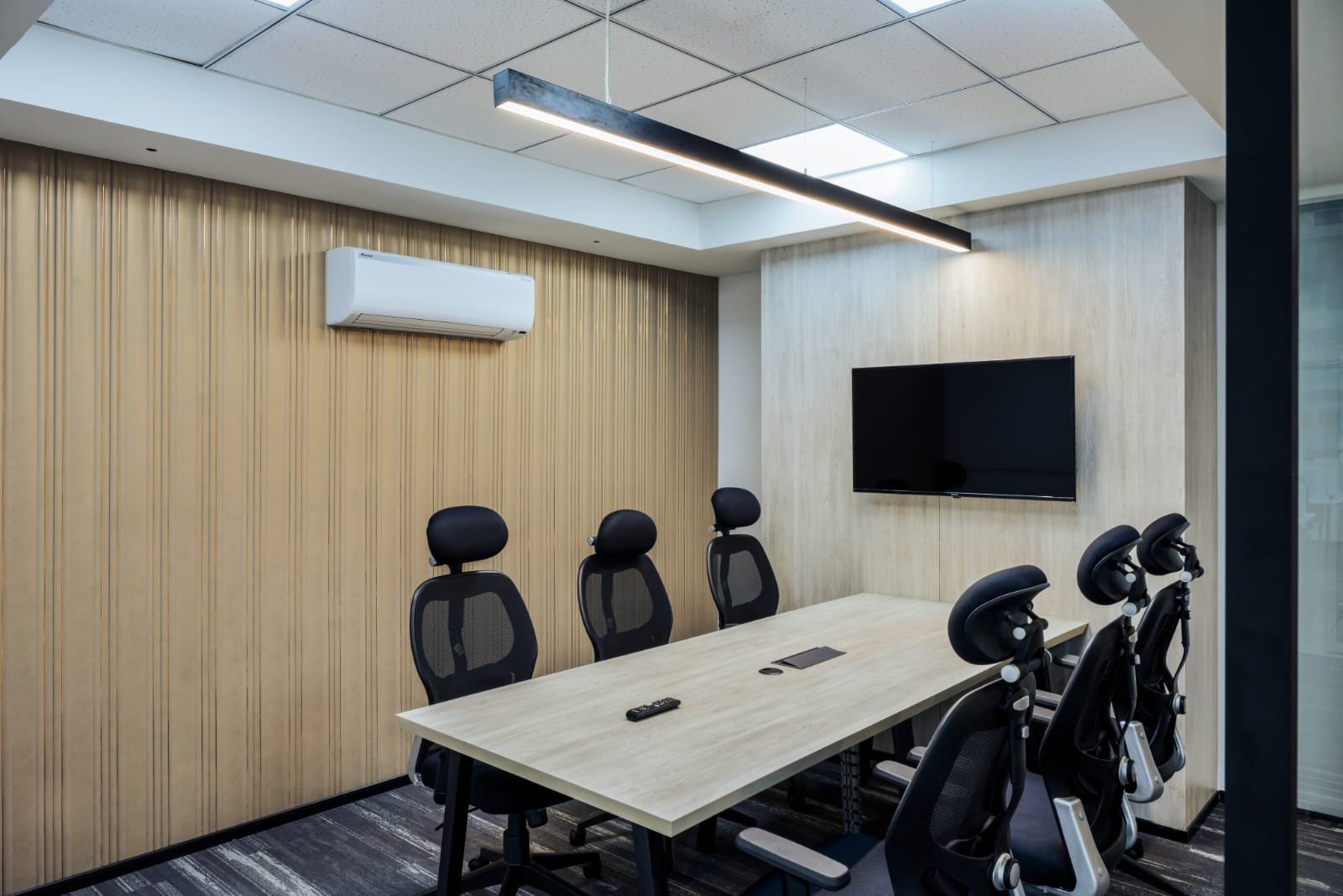 Office Space for Rent in IT Park Panchkula conference room