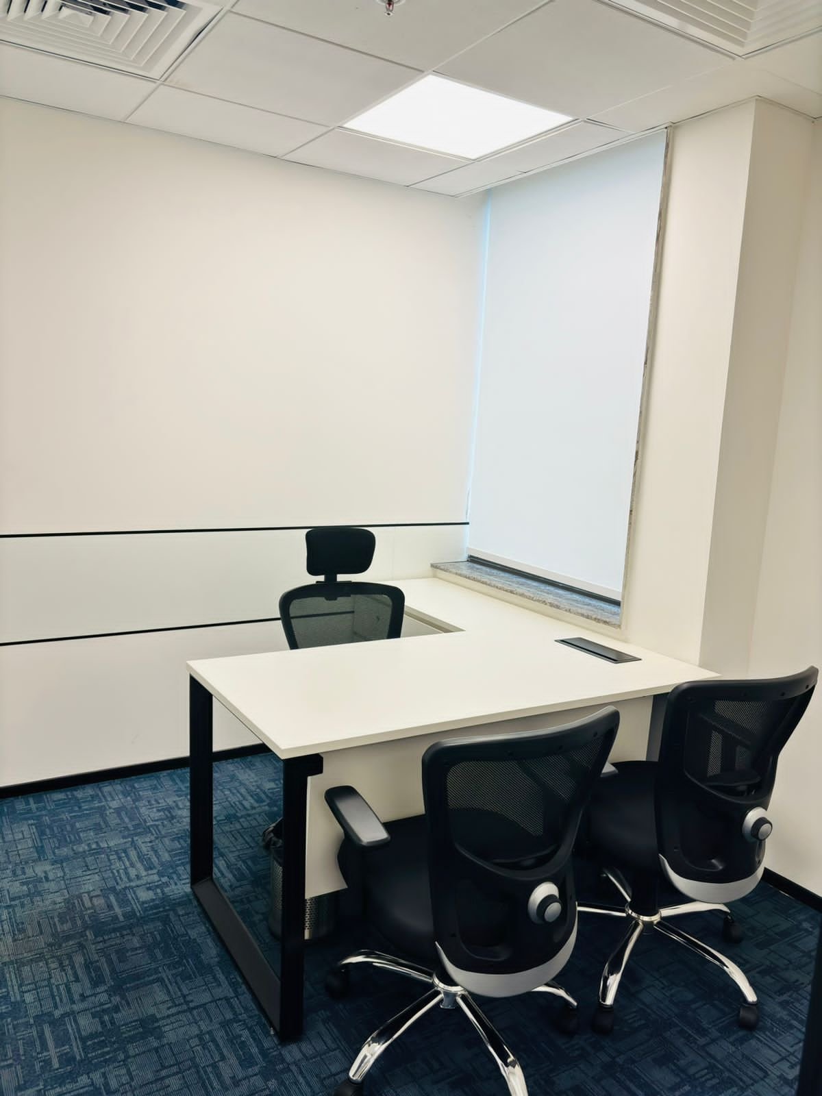 Office Space for Rent in IT Park Chandigarh cabin